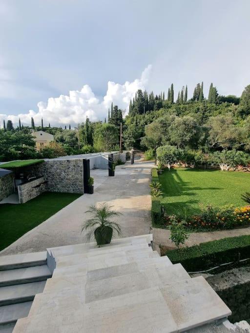 Luxvilla Agioi Deka  Extérieur photo