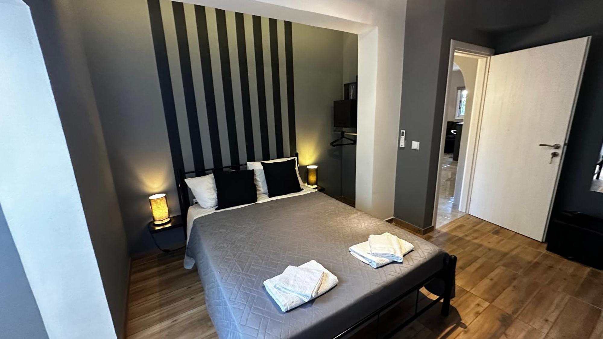 Luxvilla Agioi Deka  Extérieur photo
